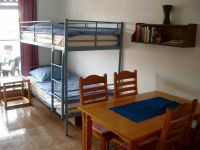 02_Etagenbett-und-Esstisch