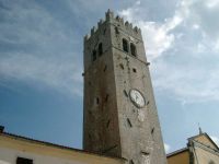 01_Der-Kirchturm-von-Motovun